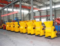 頁(yè)巖粉碎機(jī)今日出廠(chǎng)20臺(tái)，我們忙的不亦樂(lè)乎